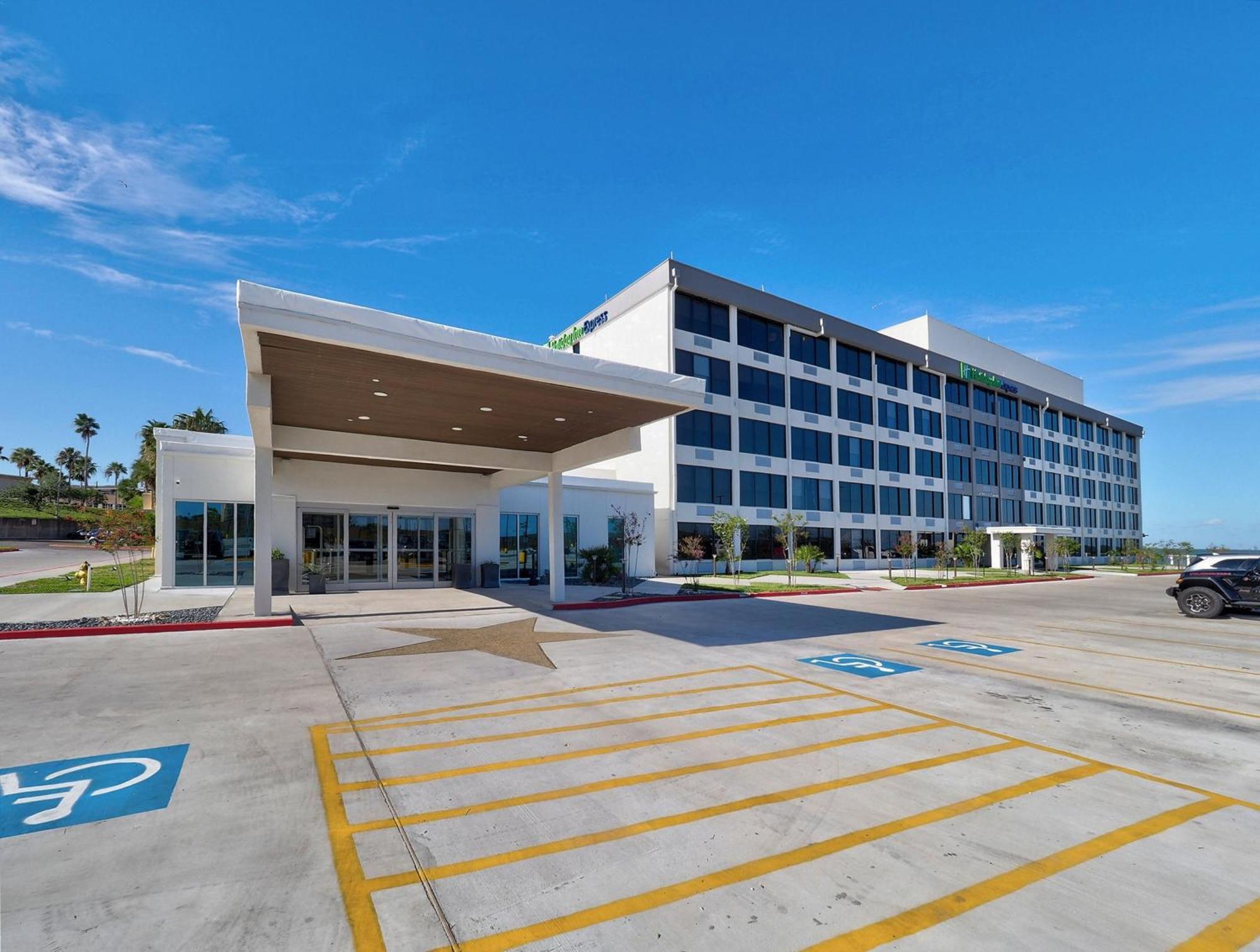 Holiday Inn Express Corpus Christi - Beachfront By Ihg Exterior foto
